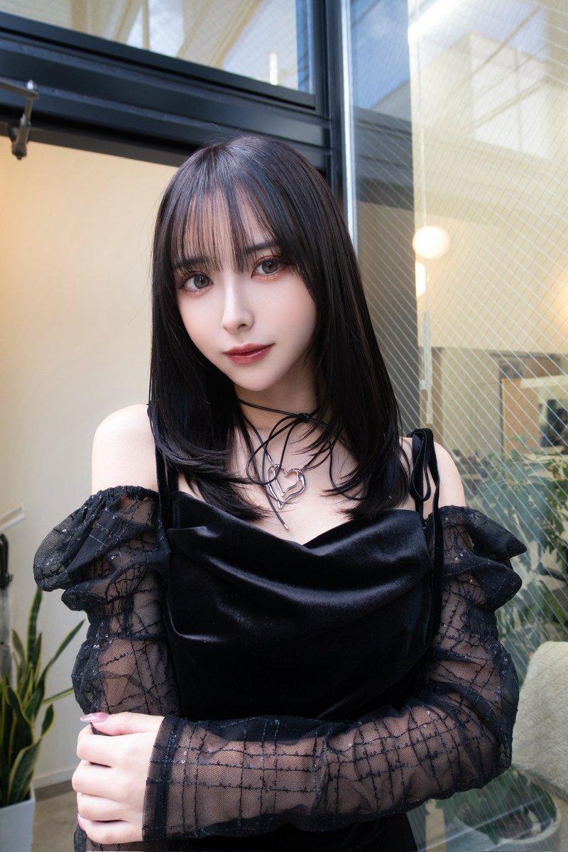 nanaseakane_'s tweet photo. 大人っぽい...？💄 https://t.co/YC9LTPRSKF