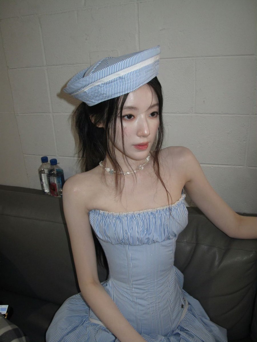 wwwshuhua's tweet photo. [IG] 260603 SHUHUA post update (11p)

Blue 🦋🩵

🔗 https://t.co/kSfXxLUPuC

#아이들 #idle #アイドゥル 
#슈화 #SHUHUA #舒華 #シュファ https://t.co/RZLi0TRAeu