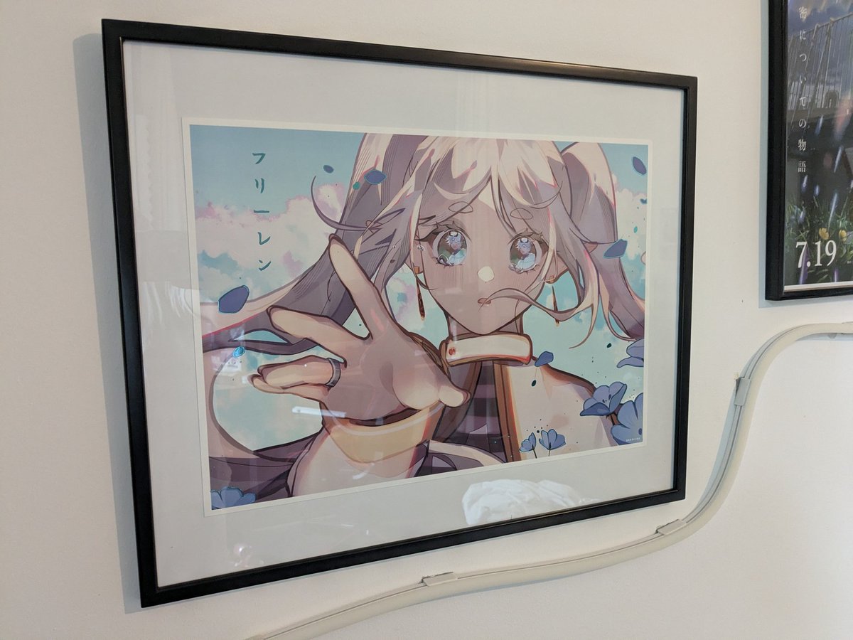JeleInNectron's tweet photo. Diese beiden Meisterwerke hängen jetzt auch an der Wand! ✨
@Yenaiiru hat auch mein Vtuber Model gezeichnet!
War total schön dich mal in Person zu treffen und vielen Dank für den extra Keychain &amp; Print! 🥰 https://t.co/ghXDFM23gh