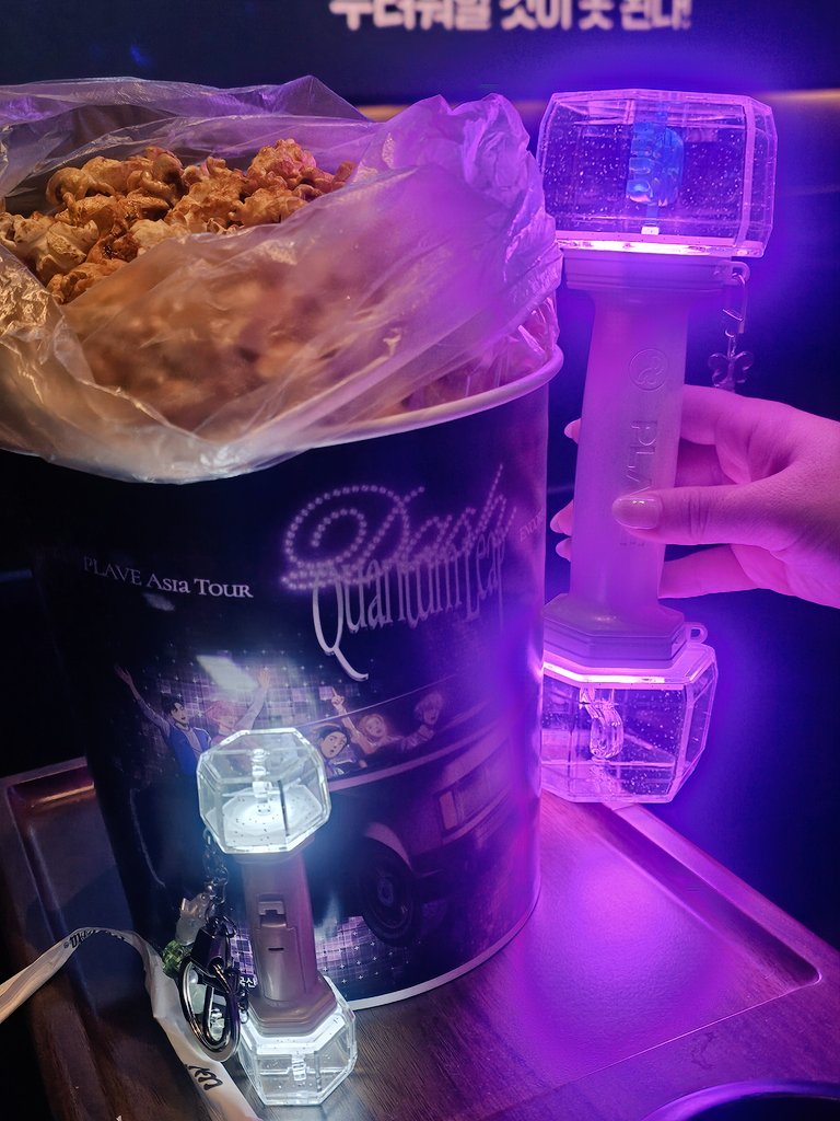 RNWS_5's tweet photo. 십카페에서부터 영화까지.. 같이 놀아주셔서 감사함니닼ㅋㅋ큐ㅜㅜㅜㅠㅜ😂
오늘도 평플 다지기💙💜💗❤️🖤🤍👍 https://t.co/DQp30z3SB8