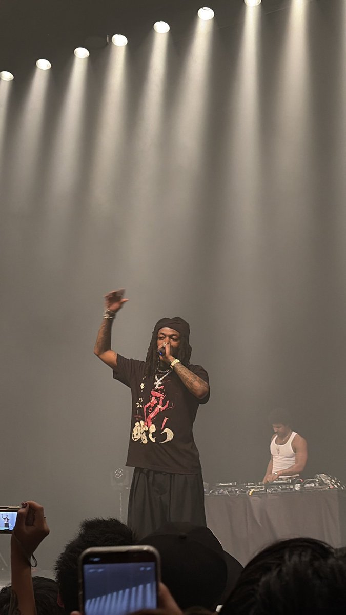 c_lamar_r's tweet photo. J.I.D過去一楽しか���た🏆 https://t.co/hWXSwoWw6U