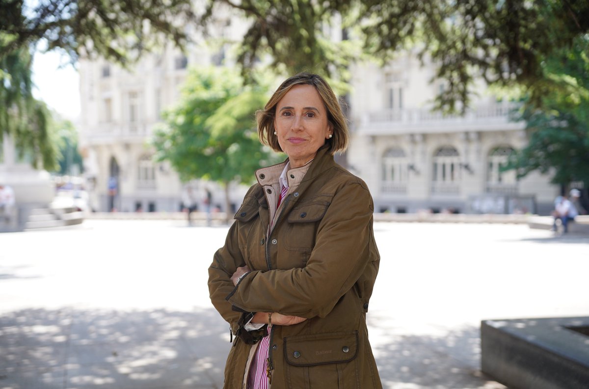 OMC_Esp's tweet photo. ¿Sabías que los médicos de España tienen una Fundación que les cuida y protege?

No te pierdas nuestra entrevista a la nueva directora de la @FPSOMC Marieta Iradier

#solidaridad #ayudas

https://t.co/yyu6Jg5suI https://t.co/0k6W90hPvJ