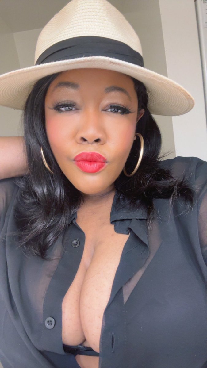 MzChanny2U's tweet photo. Remember when Twitter had twit topics and stuff for each day lol MCM, Tuesdays Tunes and WCW… I’m bringing that back today lol I’m my own Women Crush Wednesday 😘 https://t.co/1ErDeNNkok