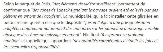 toad_leap's tweet photo. @yamit88 @mtwit75 Cette bretelle de sortie était fermée. Une signalisation a été mise en place en amont mais les éléments de balisage ont été enlevés par la foule qui a envahi le boulevard périphérique. https://t.co/79YSQWqWKJ