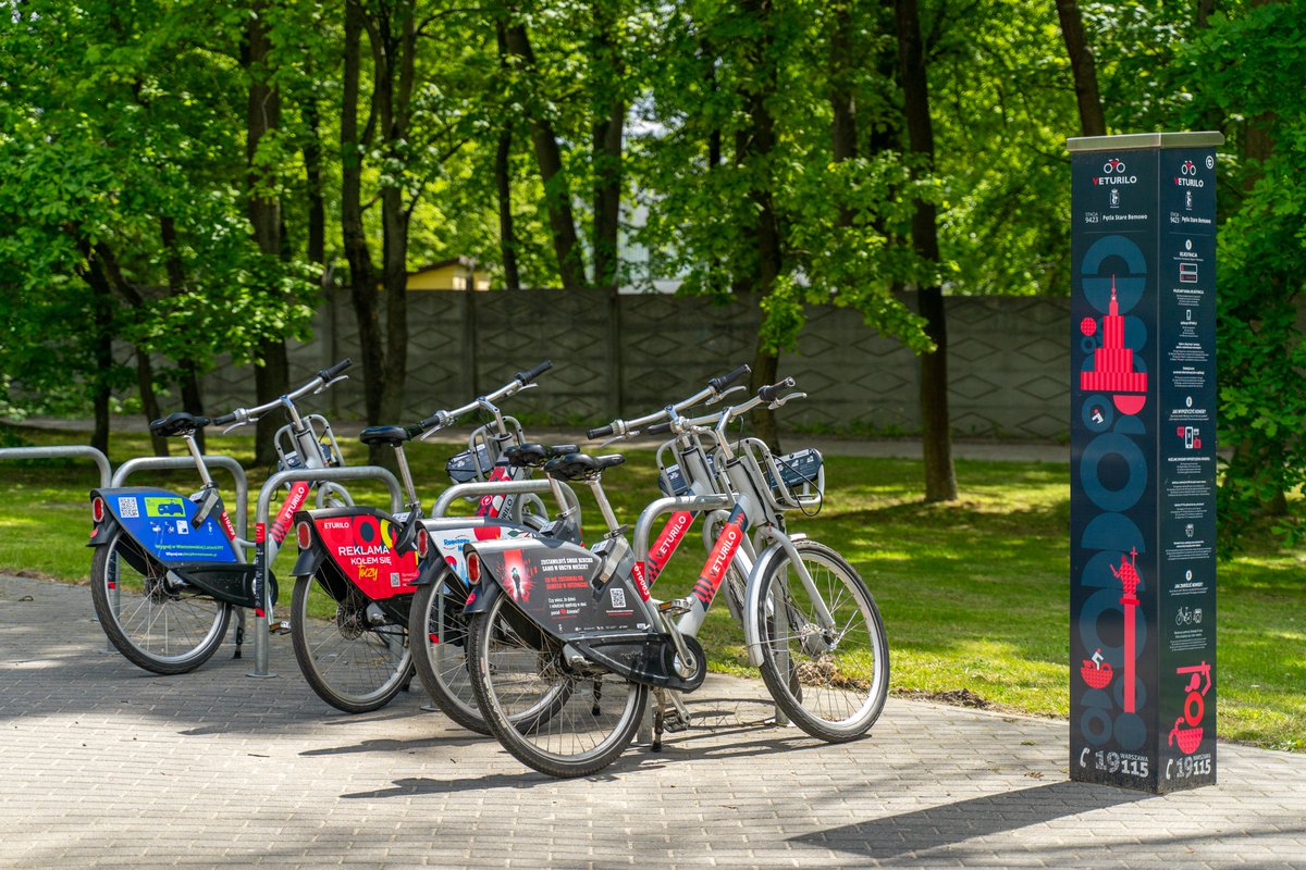 Go2Warsaw's tweet photo. 🚲 Happy World Bicycle Day! 🚲 

Celebrate by exploring Warsaw on two wheels! From riverside paths to forest trails, there's a perfect route for everyone. 
Discover top bike trips in and around Warsaw 👉 https://t.co/XmUOuL6t90 

📸Photos: Łukasz Kopeć, Maciej Deperas #DiscoverWarsaw #WorldBicycleDay