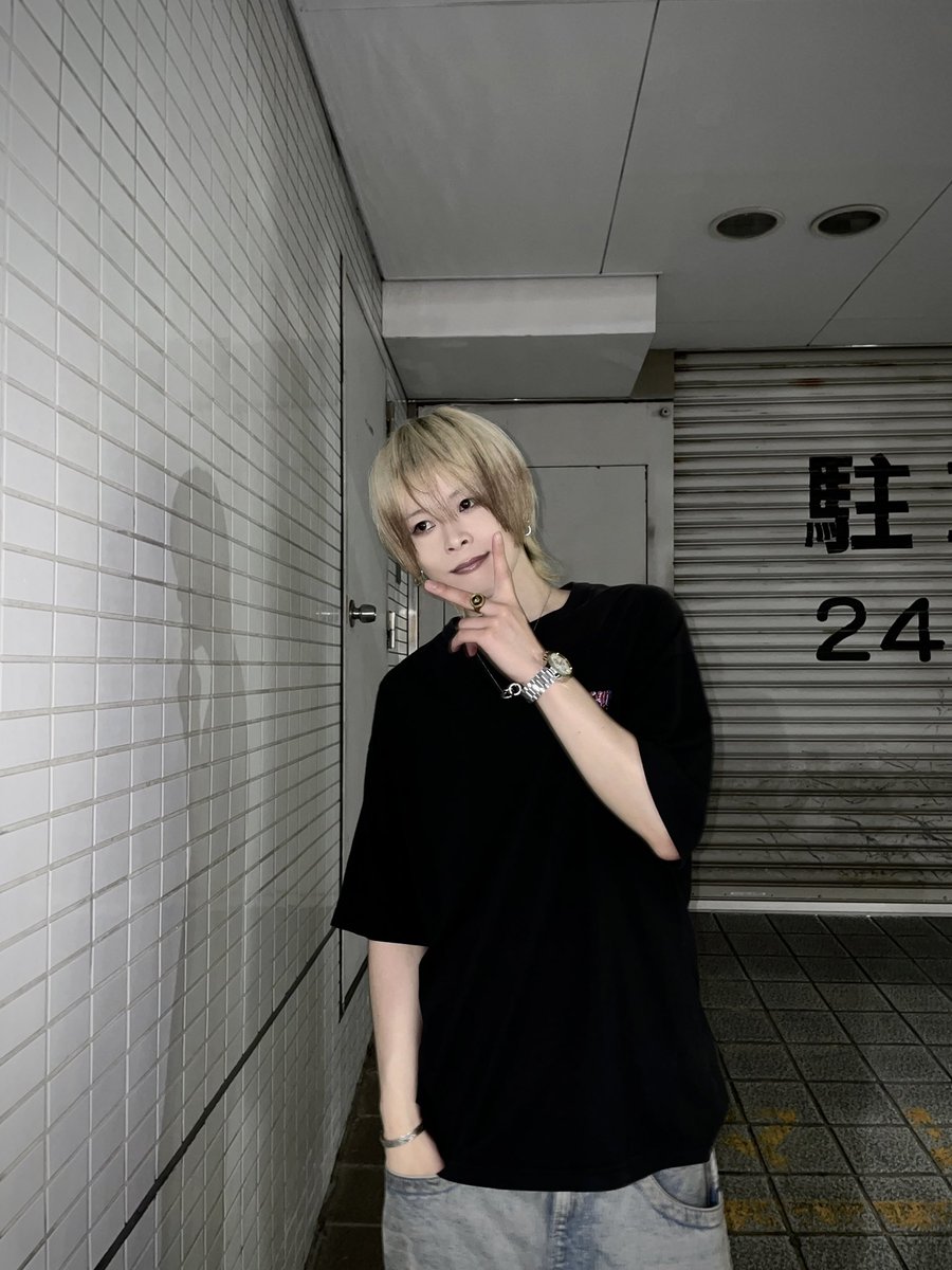 三ノ宮ありがとー！ 無事歌えてよかた🖖🏻 もう来週からツアー始まるよ