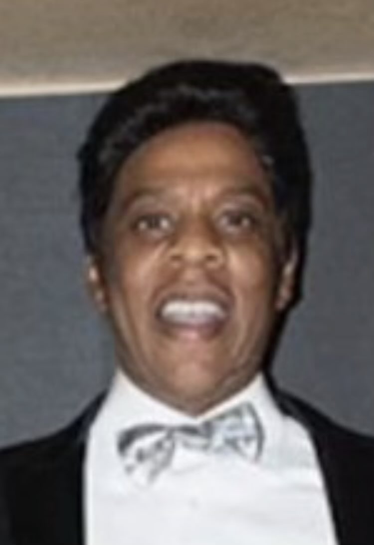 cookiekittey's tweet photo. He looks like Frankenstein https://t.co/eLyOQjsRmc