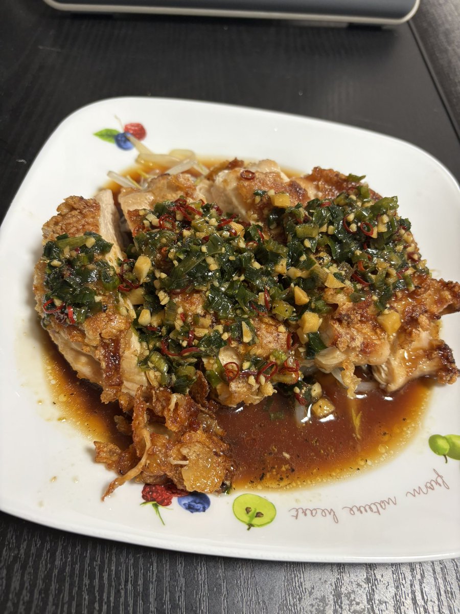 singleborder's tweet photo. だれウマさんレシピの揚げない油淋鶏美味しかった、我が家の油淋鶏はこれでいい🐥⸒⸒ https://t.co/lLp9t4ouWp