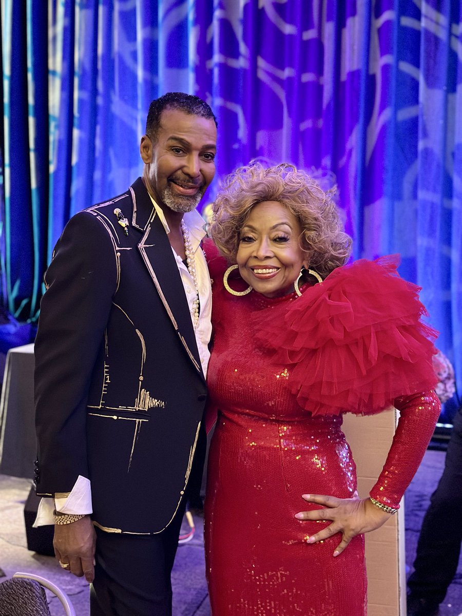 SoutheastEMMY's tweet photo. A few candid moments with @evelynmimsatl on Emmy® night. 🏆

She brought warmth, grace, and joy to every room she entered, making the evening even more memorable for everyone around her. ❤️

#NATASSE #SoutheastEmmys #EmmyAwards #EmmyNight #TelevisionExcellence https://t.co/GE1k8iCAvx