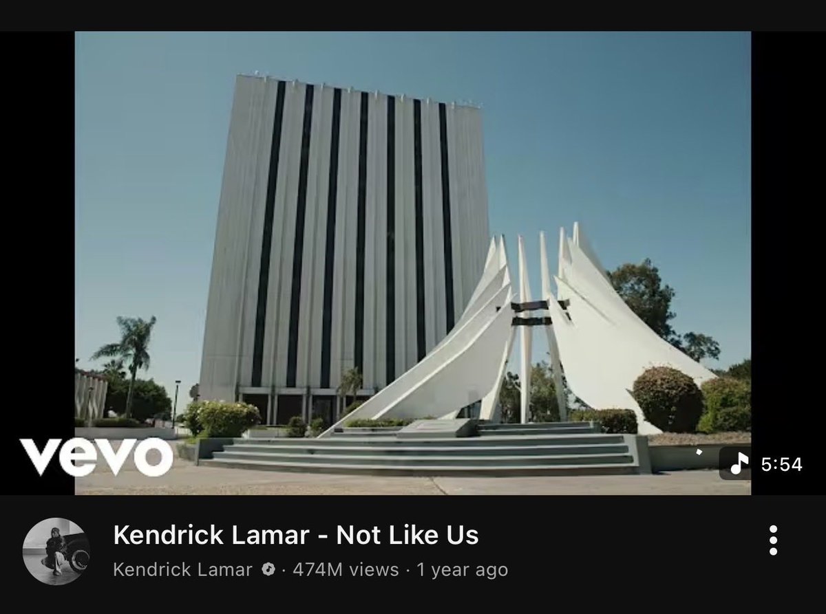 LennyRetro's tweet photo. @onlypsychild @Phoreign @Drake https://t.co/RK8OVKGlWX