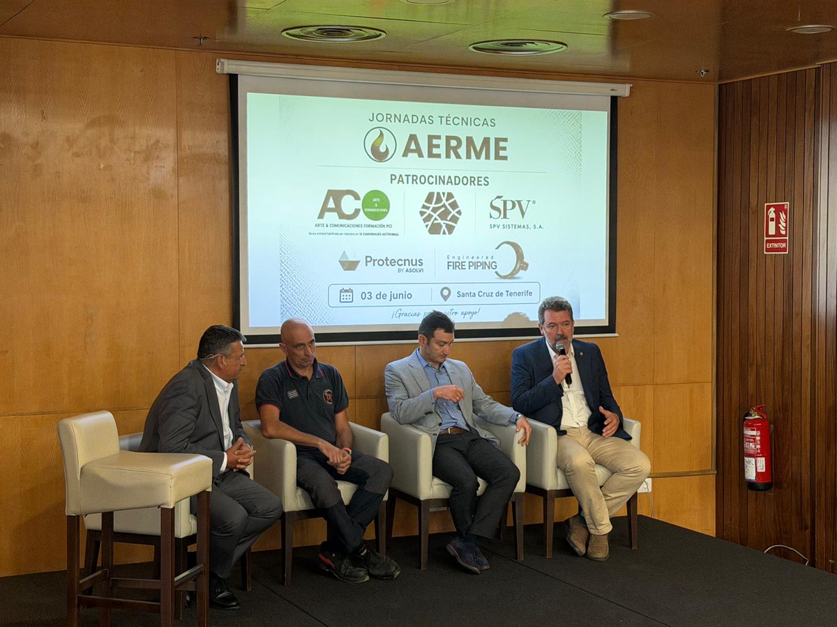 coititf's tweet photo. 📸Nuestro Colegio ha estado representado este miércoles en la Jornada Técnica de @AERMEAsociacion en Tenerife, celebrada en el Hotel Escuela  

➡️Allí ha estado el decano @antoniomrh9 participando en la mesa redonda ‘Retos y sinergias en el ecosistema PCI’

Gracias por invitarnos https://t.co/6I2g1iz3Dx