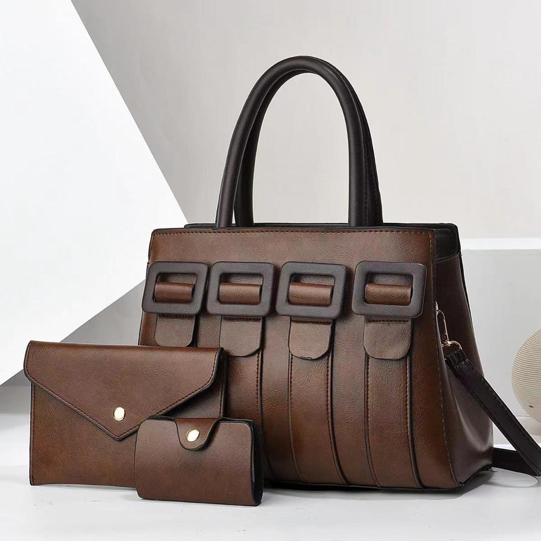 Iamayaaba011's tweet photo. Quality 3 in 1 bag for Queen’s👑
Available in different colors
Shop @driplikeawinner 

Price:24,500

Location:Osogbo

Delivery:Nationwide🛍️
Please help me RT
@InsideOsogbo 
@InsideIlorin_NG https://t.co/lZ4apw7N8v