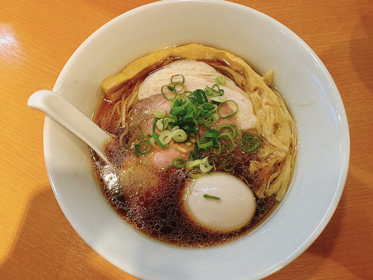 oolongtea365's tweet photo. 明日から又忙しそうなので
引き続き豪遊タイム🍝🍕🍜 https://t.co/DGSjuYkN3P