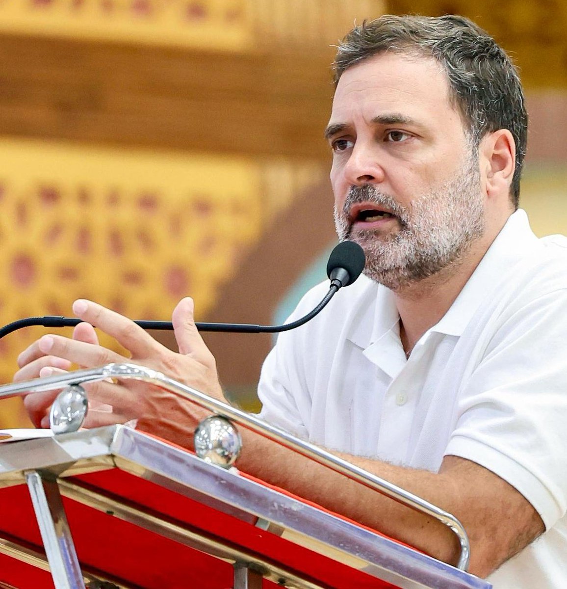 TheCockroachIND's tweet photo. @RahulGandhi Why Dharmendra Pradhan is still the Education Minister? https://t.co/Zju7acRFcM