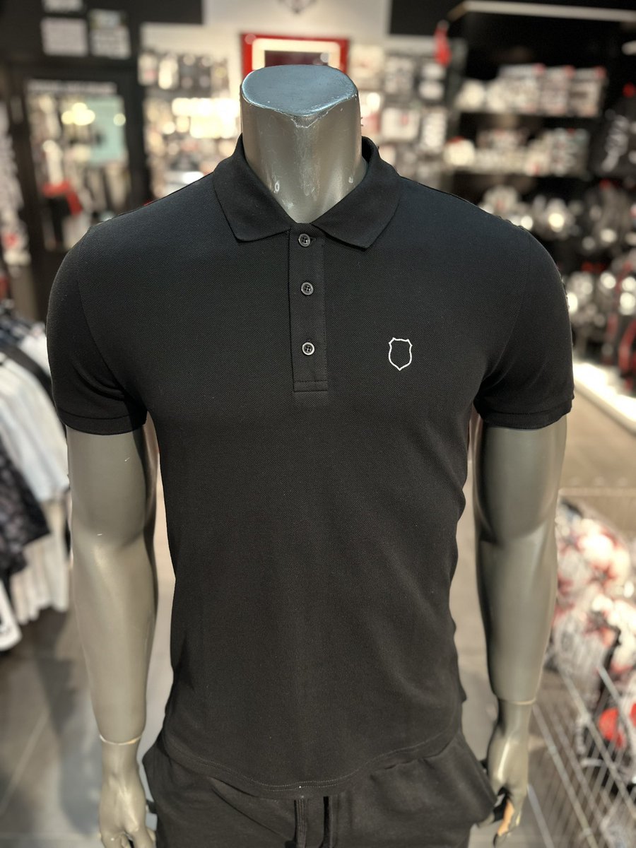 krtlyvsbursa's tweet photo. BEŞİKTAŞ ERKEK POLO TSHIRT 7626168

Yeni

1.399,99₺ 

#beşiktaş #kartalyuvası #besiktasliyiz https://t.co/IswNWhTLxm