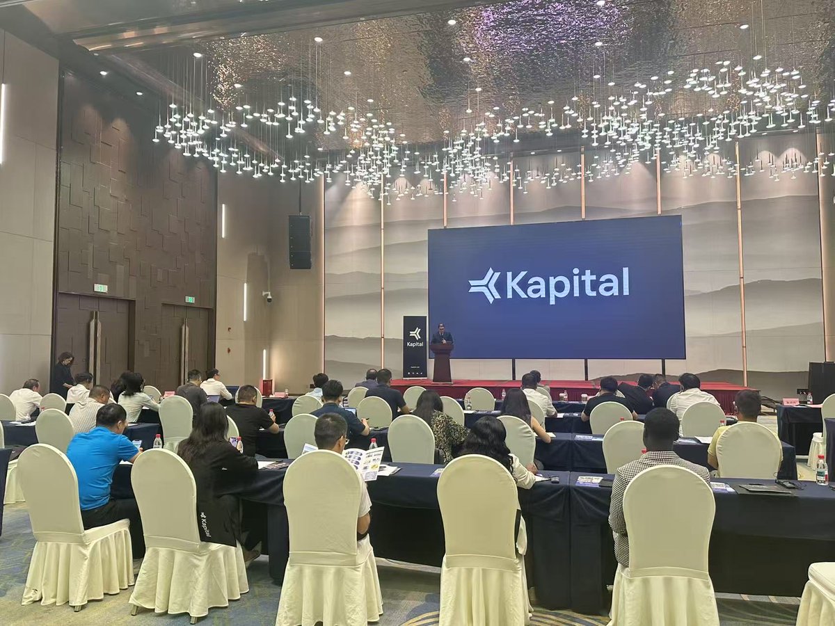 ConsulMexSha's tweet photo. El CG @Mlsidro participó en un seminario de promoción de inversiones para empresas automotrices y de autopartes, organizado por Yangtze River Delta Automarket y Kapital Financial Group, donde destacó las ventajas y oportunidades del Plan México.

@SRE_mx https://t.co/xi3zPluq9d