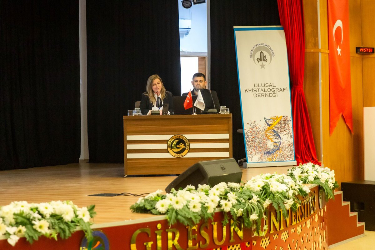 gru_ttm's tweet photo. Doç. Dr. Cengiz ARICI, “ARDEB Programları ve Yenilikler” başlıklı sunumuyla 6. Ulusal Kristalografi Toplantısı kapsamında katılımcılarla buluştu. 

#tübitak #giresunüniversitesi #grütto https://t.co/CvbyhgbXlz