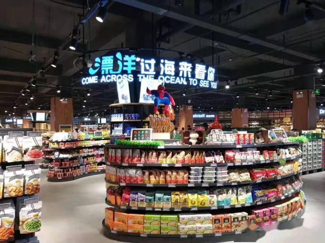 cab_kai's tweet photo. Fresh imported fruits u0026 chilled drinks restocked today at our corner store! Perfect for your lunch break or weekend snack run  Swing by before they’re gone!， https://t.co/5WffkUf3ch