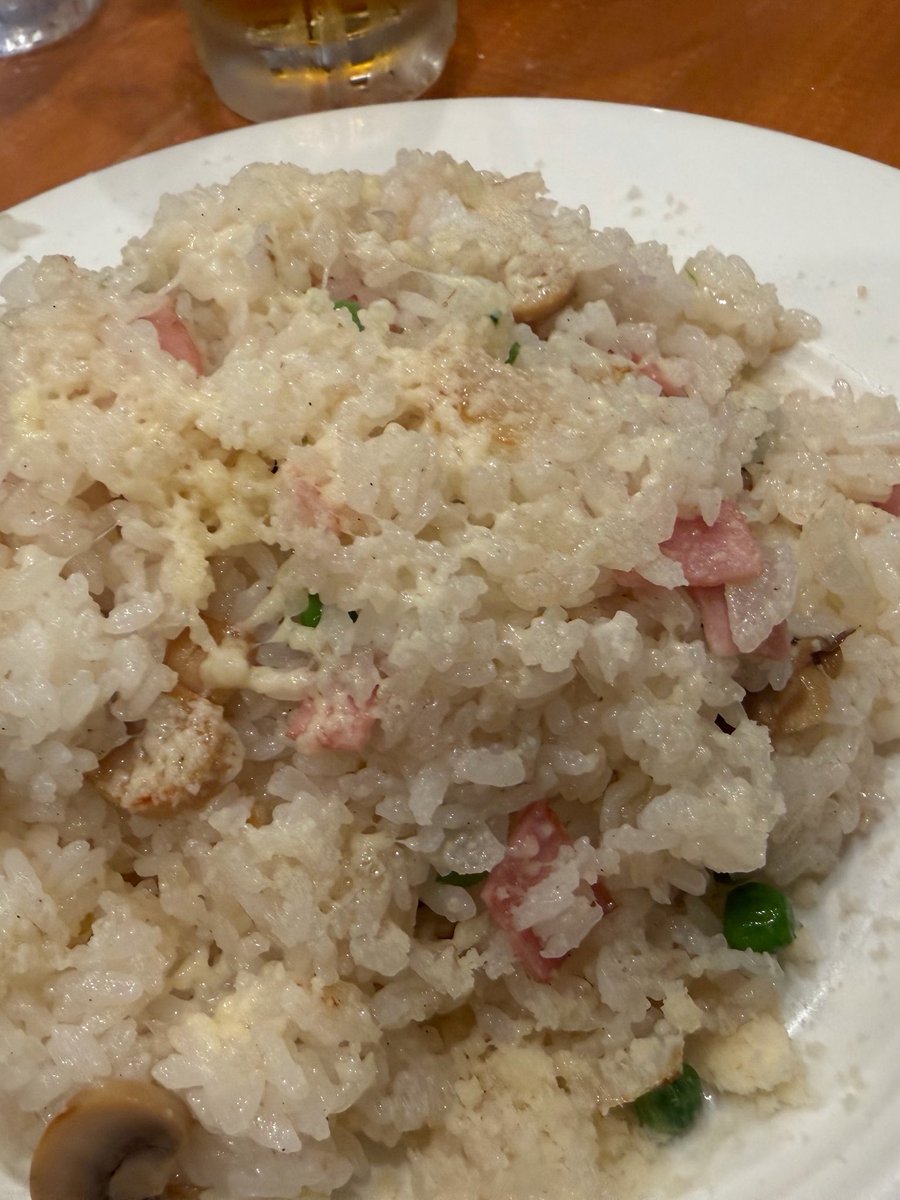 ezuke_'s tweet photo. 世界平和ってのは平和な世界とは全然違うし、真に向き合ったことがあるなら、軽々口にできないはず
誰かの地獄で成り立つ天国もあるし、誰かの天国がまた別の誰かにとっての地獄にもなりえるわけだから https://t.co/YJ2LDgGPyO