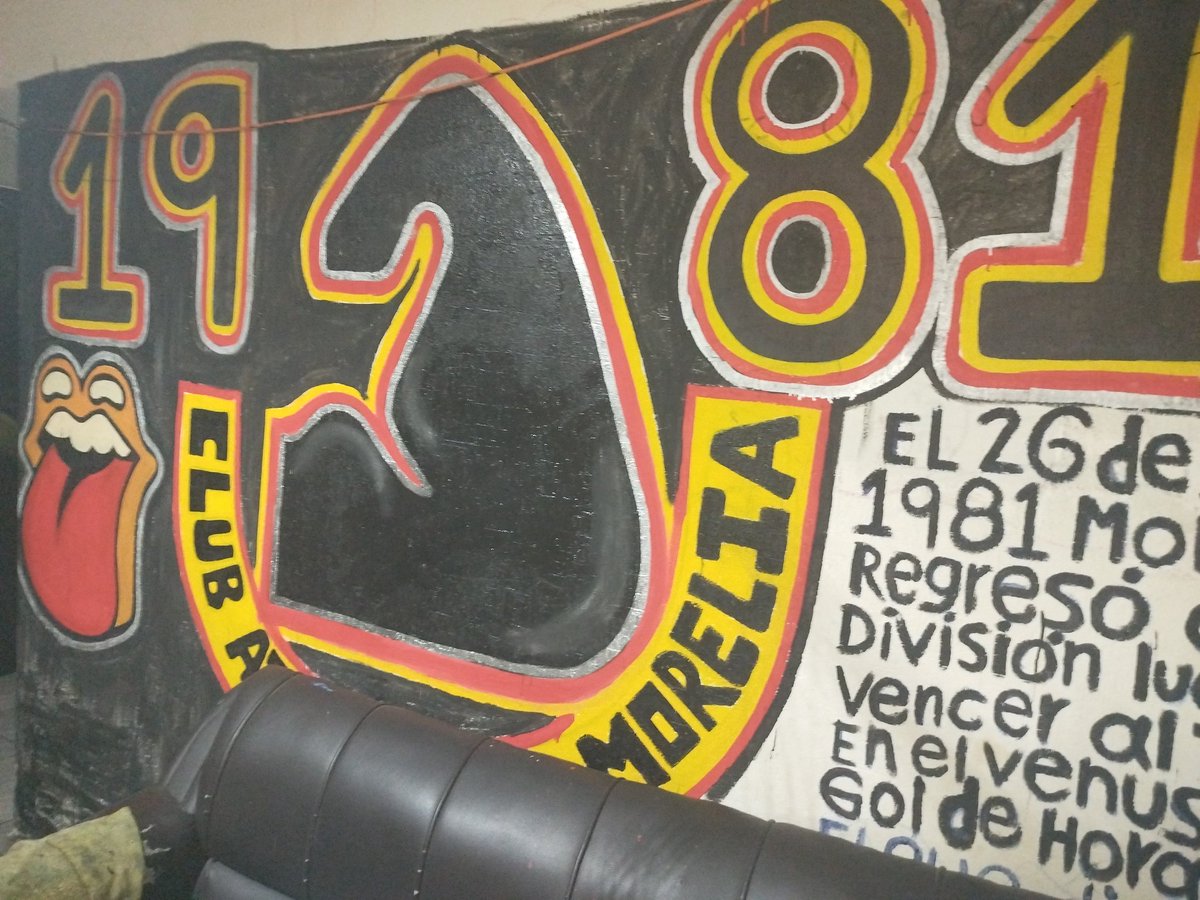 QMVADA1981's tweet photo. #PINTAS #PAINT #ATLETICOMORELIA #LACOLINA #DICKERPONIENTE #LFBDP https://t.co/BtEcSDwRPe