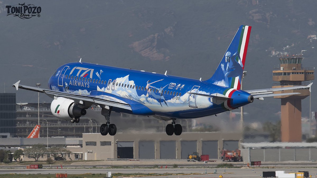 tonidive's tweet photo. Aeropuerto de Barcelona LEBL el Prat, @controladores #lebl @spotteraviatio2 @uri_fede @aeropuerto_bcn @jgagnot @aena @air_comment @drako8000 @AvionesTodo @toro_ana @gorkamarsa @spottersbcn @oskitarmc @Carol_spotters @ramonvalles1966 https://t.co/vgrwwA3kus