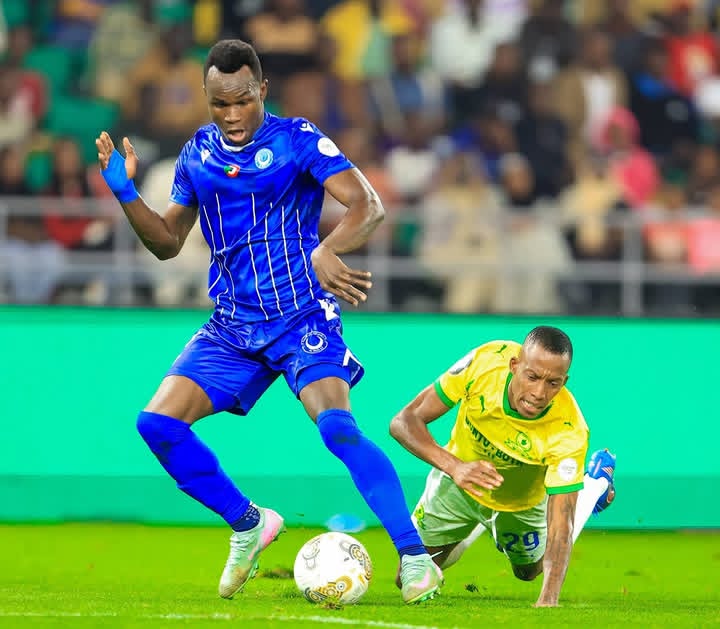 moshijnr's tweet photo. 🚨 𝐔𝐏𝐃𝐀𝐓𝐄: Klabu ya FC Nürnberg 🇩🇪 imeweka ofa mezani ya USD 1.6M (Tshs Bilioni 4.2) kwa Al Hilal Omdurman 🇸🇩 ili kupata saini ya Winga Adama Coulibaly (20) kwa msimu ujao! 🔴⚫️

Mazungumzo yanaendelea vizuri na FC Nürnberg wameshajiridhisha na hali yake ya kupona kwa Adama https://t.co/Vm0CssAkbo