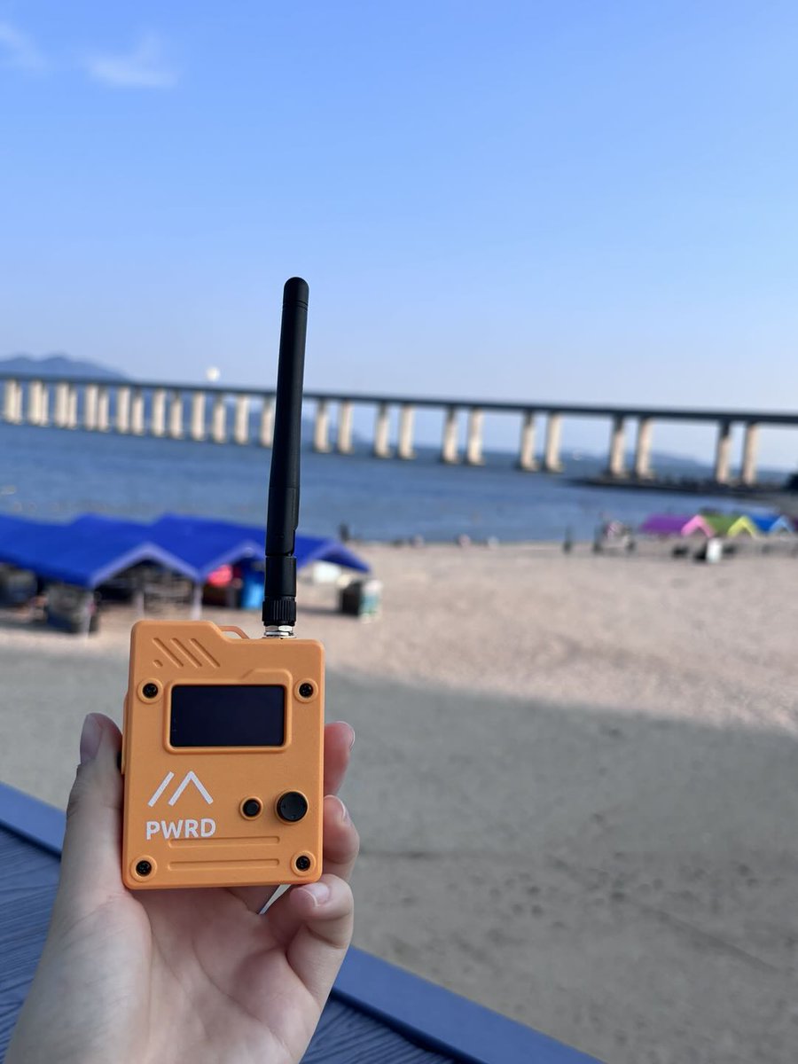 seeedstudio's tweet photo. You never know how far offshore you'll end up. 🌊

That's why the Meshtastic nodes came along for our fishing trip.

📡 No cell signal needed 🎣 Too focused to take photos — that's the real review
🌅 Nodes on deck, lines in the water, mesh holding steady offshore

The best field test is the one where you forget it's a test. 👊

Come tell us your most unexpected Meshtastic deployment 👇

#SeeedStudio #theAIHardwarePartner #theIndieCommunicationSystem #Meshtastic #T1000E #L1pro