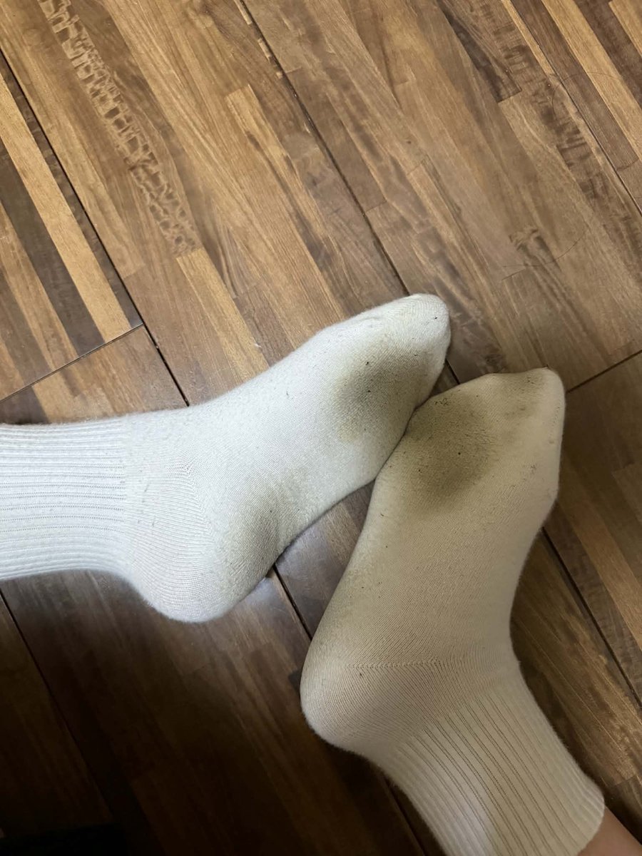 SmallYingtlow's tweet photo. 傻逼们点赞的欠主人20，然后默念三遍自己是死妈傻逼，你的生物妈就可以死掉了，只有祖宗才是你们的高贵亲妈，对吗 #ATM奴 #榨金 #贡奴 #压榨 #胁迫 #白给 #舔狗 #洗脑 #上贡 #黑心压榨 #工资奴 https://t.co/GbJ41KK4Me