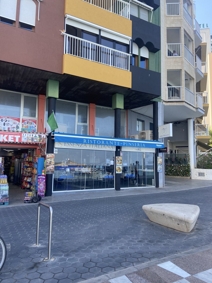 PaulAlanUK's tweet photo. Every time I visit Benidorm, I try and stroll from the Cable Ski to the castle and back, then have a sit down and a smoke outside this shop. But who had a business in it on the #BenedormTVseries ? https://t.co/RYJJB7wevw