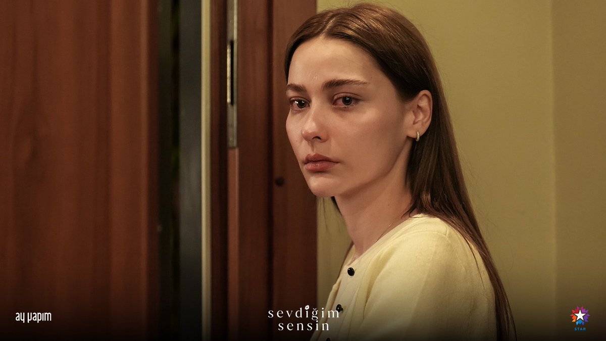_sevdigimsensin's tweet photo. @ayyapim @startv #SevdiğimSensin sezon finali fotoğrafları sizlerle!

Perşembe akşamı 20.00’de Star’da buluşmak üzere ✨

@ayyapim @startv https://t.co/XiQ2PpCAV3