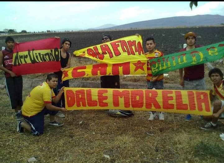 QMVADA1981's tweet photo. #VIAJES #CARAVANAS #TRAPERIO #LA COLINA #VIEJAESCUELA #DICKERPONIENTE #DALEMORELIA #MALAFAMA #ARRUINADOS #CAM https://t.co/DqN6Lj3Msd