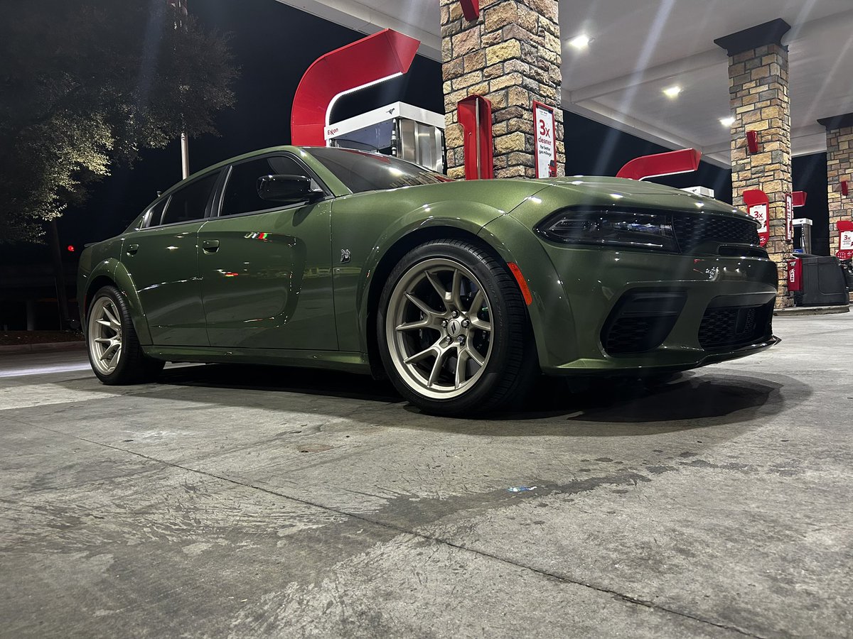OptionalHellcat's tweet photo. @KingOfMopar1 The 2023 Swinger Special Editions are sweet! I love my Charger! https://t.co/XibhgRYuNc
