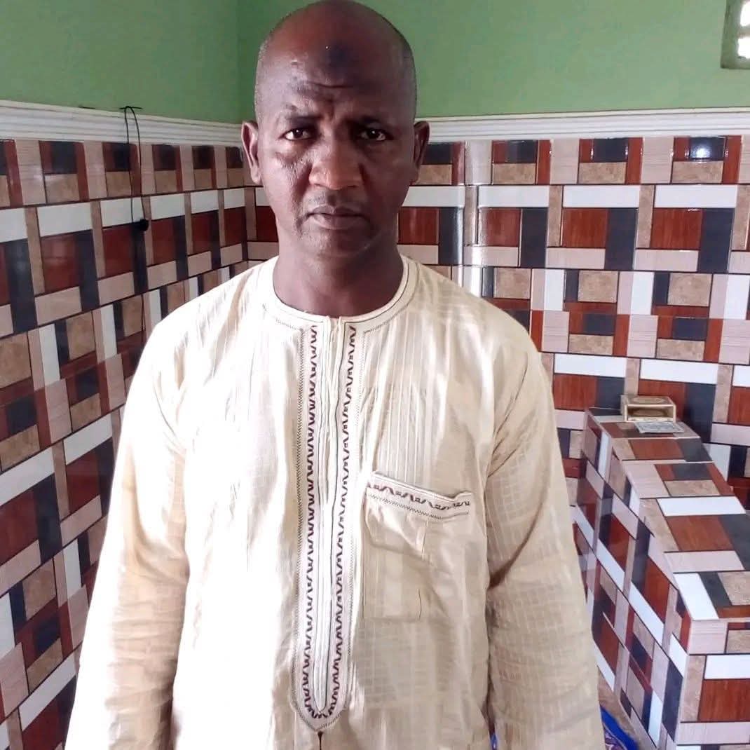Hydar_10's tweet photo. One of our colleagues was encountered working at his farm yesterday and got slaughtered by unidentified individuals. 

The funeral prayer is scheduled for 11:00am today at Qofan Liman Tudun wada Gombe.

May his soul rest in peace. https://t.co/XiYuYSkRUN
