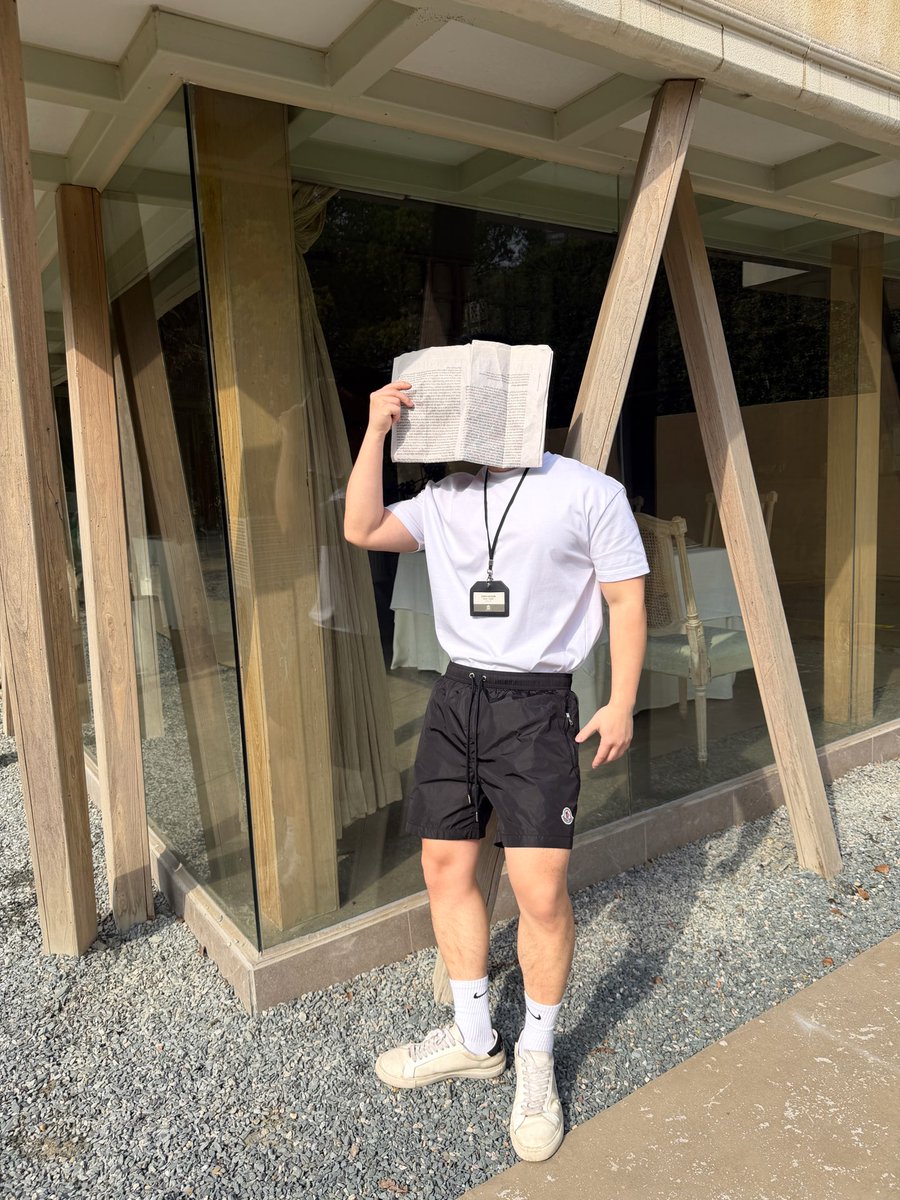 forkopi123's tweet photo. シンプルTシャツに合わせるだけで決まる、メンズショートパンツ。
軽やかな穿き心地とすっきりしたシルエットで、休日コーデにもお出かけにもぴったり。
ラフだけどおしゃれに見せたい日におすすめです。
#メンズショートパンツ #メンズファッション #カジュアルコーデ #休日コーデ #おしゃれ男子 https://t.co/Ea0cOPYxwc