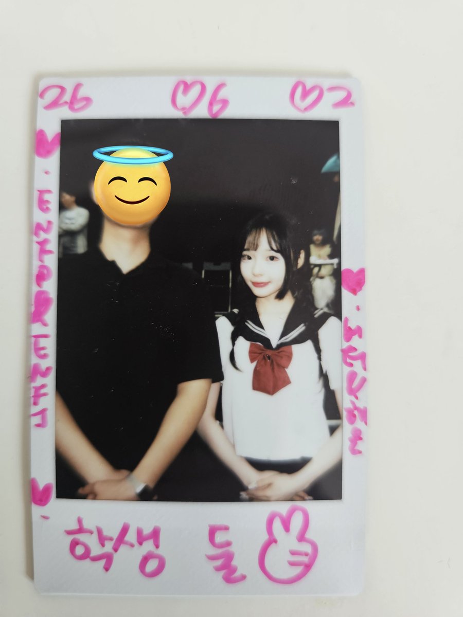Butter_DiDi's tweet photo. 260602
해온은 ENFJ구나! 이번에는 물판이 짧아서 금방 끝난거같네 ㅠㅠ
오늘 미에르 4인 신체제 공연 못가서 너무 아쉽다 ㅠㅠ 영상이라도 빨리 올라오길!!
새로운 곡 하는거 보고싶다!!

#같이해온 https://t.co/0nSO2HAcZm