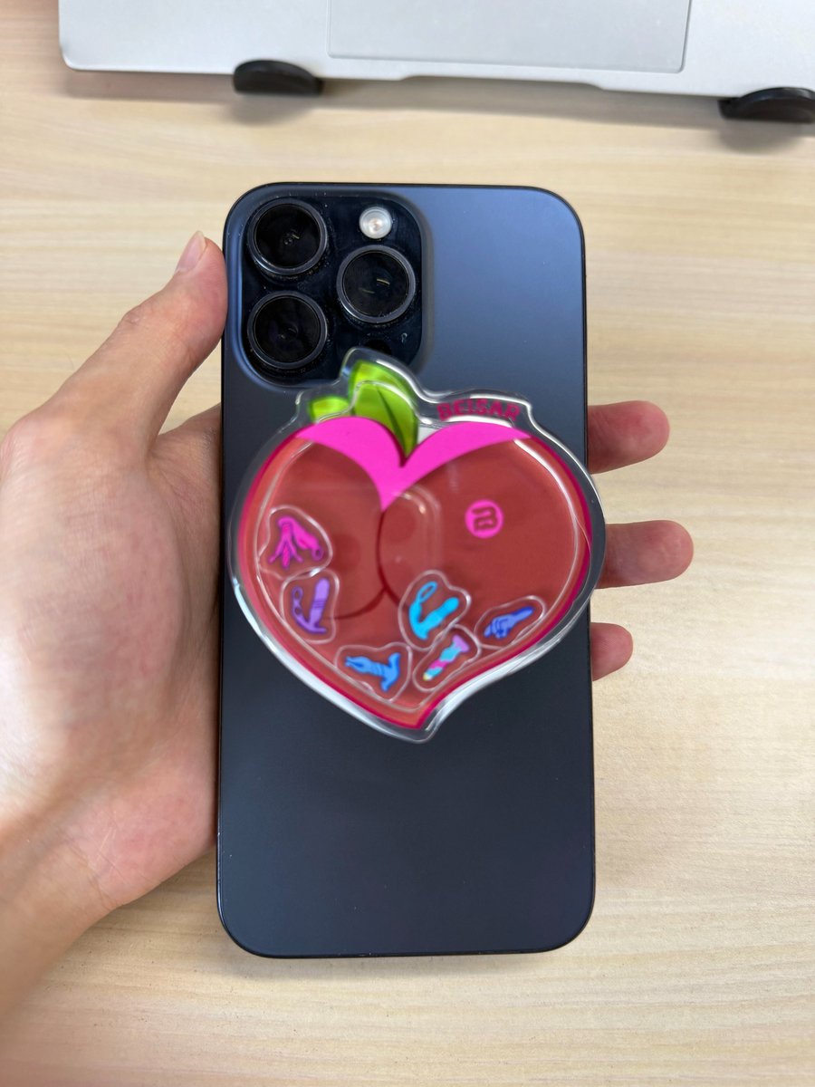 beisar_official's tweet photo. Alright, SuperO fam.

We've got a tiny Pride Month cheat code for you. 

Order whatever you want from Beisar（https://t.co/pA8lY13Q1e） and leave:

"SuperO with Beisar"

in the Order Notes.

We'll throw a free Shake-It Phone Stand in your box.

Not advertised anywhere else.
Just for you lot. 

When they're gone, they're gone.
