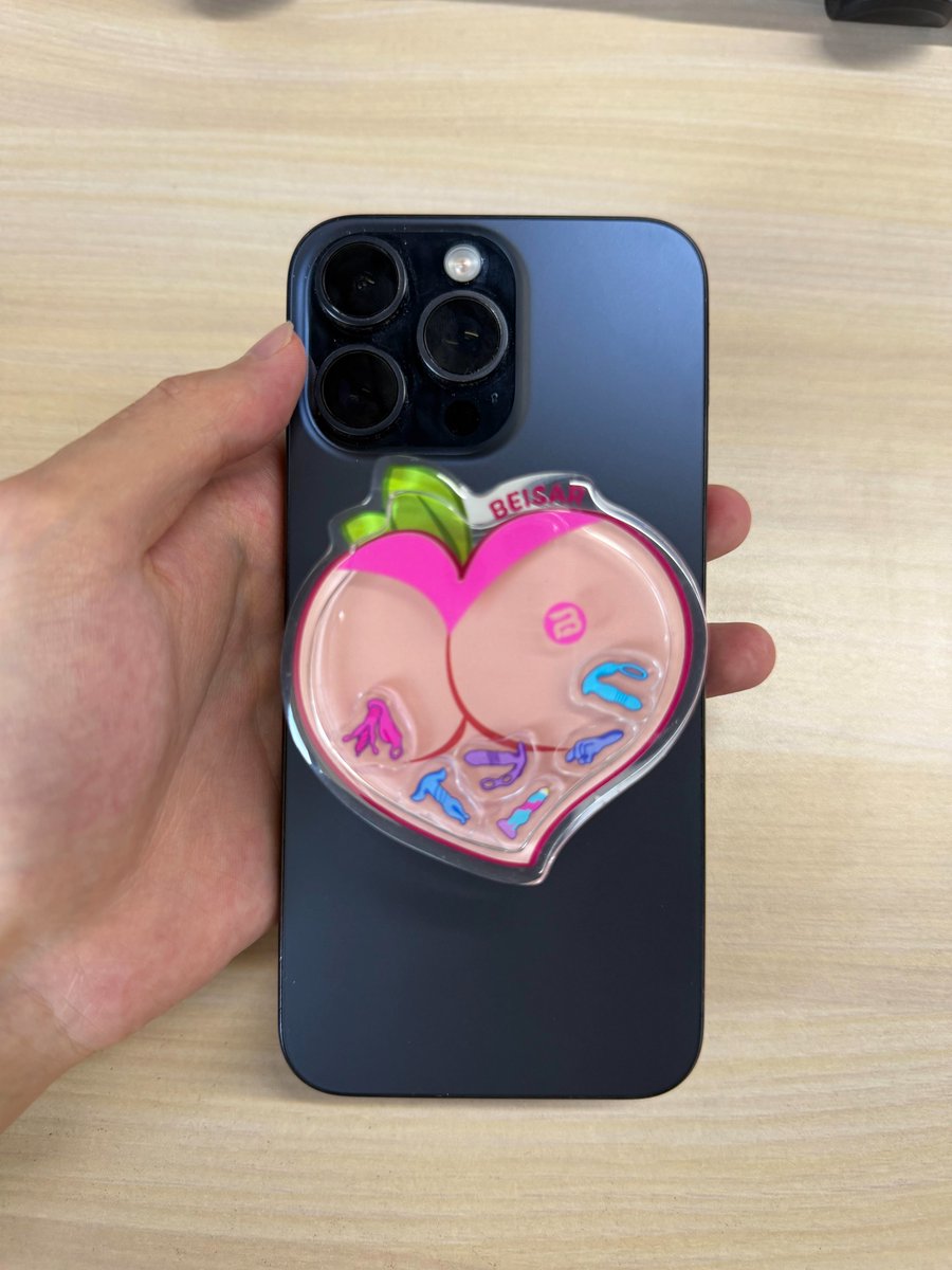 beisar_official's tweet photo. Alright, SuperO fam.

We've got a tiny Pride Month cheat code for you. 

Order whatever you want from Beisar（https://t.co/pA8lY13Q1e） and leave:

"SuperO with Beisar"

in the Order Notes.

We'll throw a free Shake-It Phone Stand in your box.

Not advertised anywhere else.
Just for you lot. 

When they're gone, they're gone.