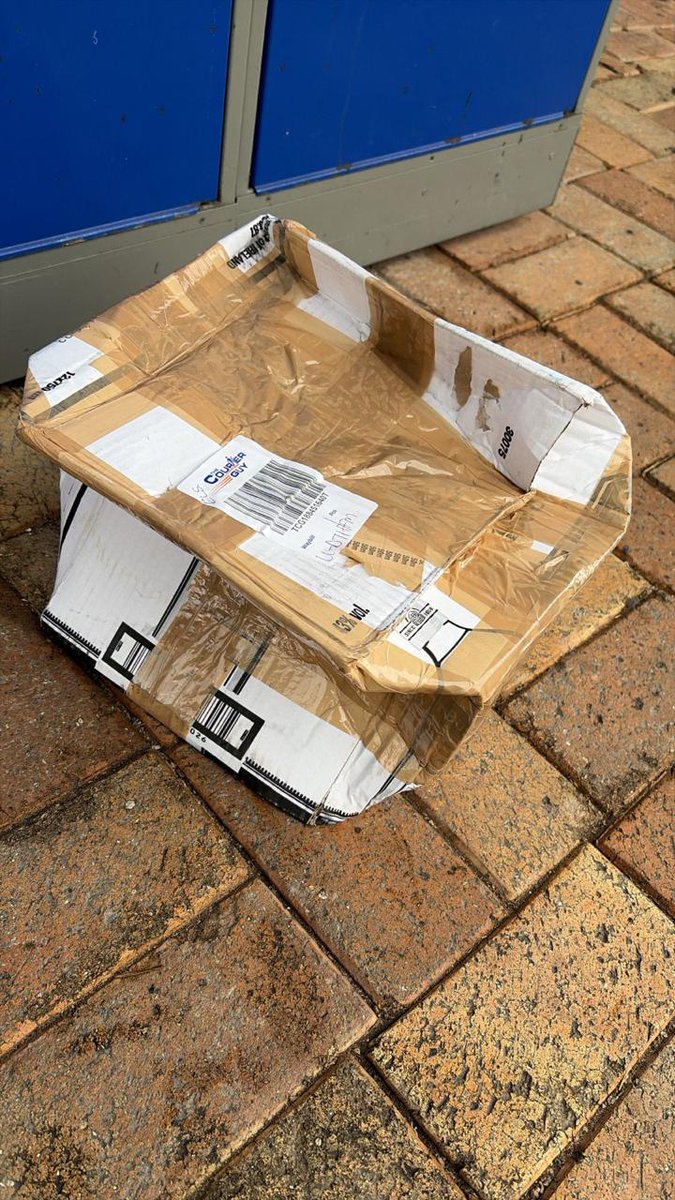 planetADiM's tweet photo. DO NOT use @TheCourierGuy_ lockers. I paid for a large locker, and they destroyed it like this when it arrived, shoved into a small locker. These were gifts for my family. https://t.co/V9PHlVXyaK