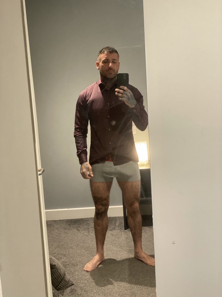 jackpotter055's tweet photo. Which of these am I wearing while I ruin you? 😏 https://t.co/bsWS1kTGwD