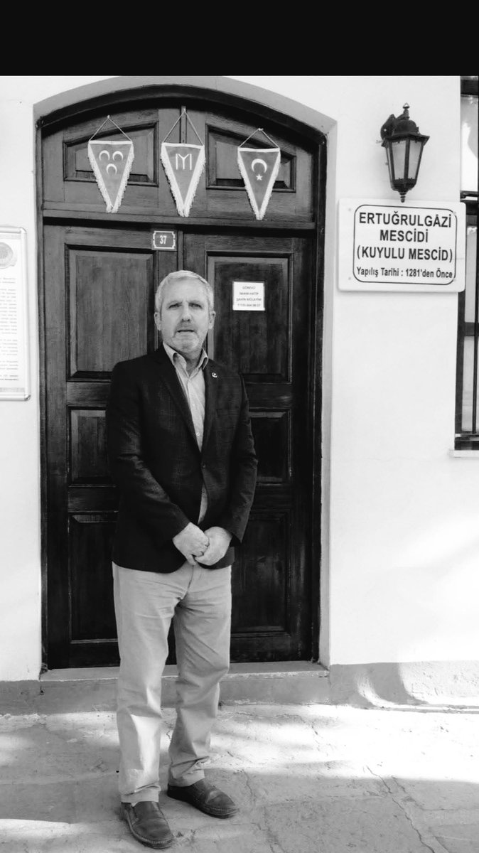 esk_kentkonseyi's tweet photo. Genel Kurul Üyemiz; Büyük Birlik Partisinin Genel Başkanı Sayın Mustafa Destici’nin kıymetli ağabeyi, gönüllümüz Halil Nural Destici’nin vefat haberini derin bir üzüntüyle öğrendik.

Merhuma Allah'tan rahmet, ailesine, tüm yakınlarına baş sağlığı ve sabırlar diliyoruz.

Mekânı cennet, makamı âli olsun.