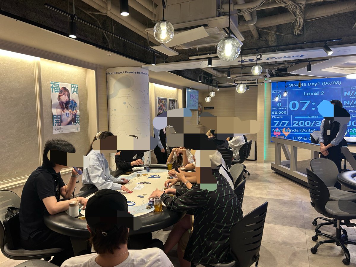 RePoker_osaka's tweet photo. ã#SPADIE_OSAKA1st #Repokerã
ãâšNLH MAIN EVENT åºèDAY1âšã
ðïž
1å8/9åæ§ã§é²è¡äžã§ãâŒïž
6/3(æ°Ž)17:00ã
ã¬ã€ãã¬ãžã¹ã20:30
ðäŒå ŽïŒRe:Poker
ðžåå è²»ïŒãã±ãã2æ+Â¥5,000 or Â¥60,000
ðžã¹ã¿ãã¯ïŒ50,000ç¹
ãåå ãåŸ
ã¡ããŠãããŸãâš
#ããããå§ãŸããã¯éã®ããŒã«ãŒã©ã€ã https://t.co/bJ4yxHYz7N