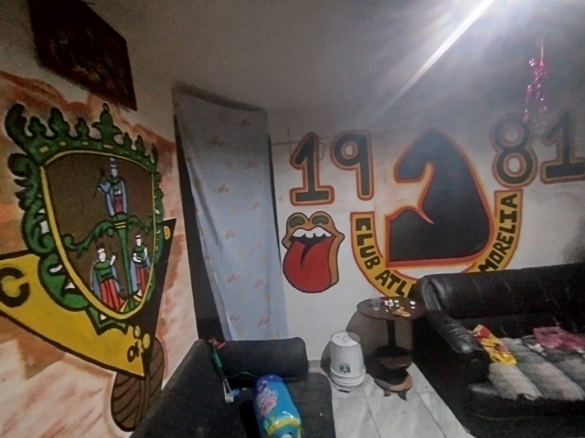 QMVADA1981's tweet photo. #PINTAS #LACOLINA #DICKERPONIENTE #PINTURAYARTEDELCANARIO #LFBDP https://t.co/xOYkfEtXsW
