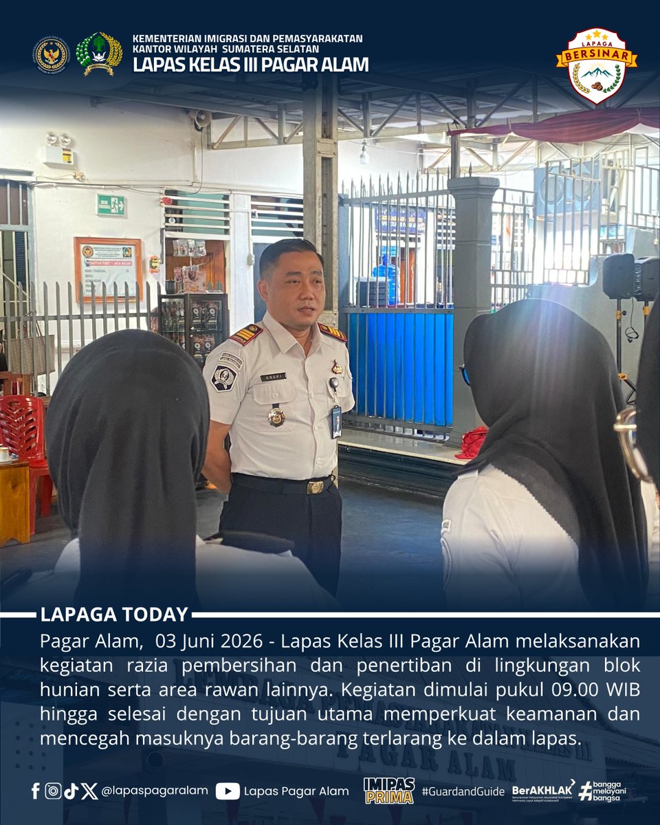 lapaspagaralam's tweet photo. 👮‍♂️ Lapas Kelas III Pagar Alam melaksanakan razia pembersihan dan penertiban di blok hunian serta area rawan.
🤝 Kegiatan ini bertujuan mencegah masuknya barang terlarang, memperkuat keamanan, dan menciptakan lingkungan pemasyarakatan yang aman, tertib, serta kondusif. https://t.co/SRHsi2dbXA