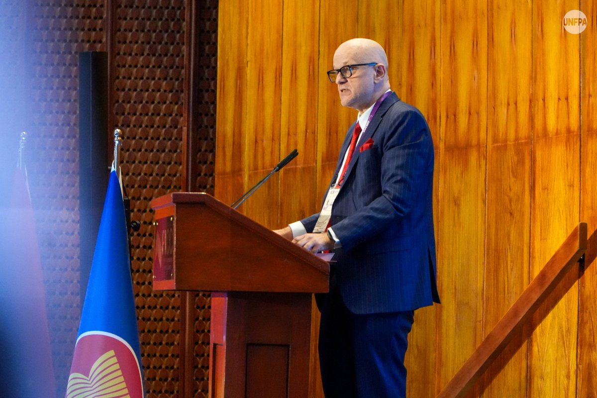 UNFPAph's tweet photo. Unlocking the Silver Economy in ASEAN 🤝

The Department of Social Welfare and Development (DSWD), in partnership with @UNFPA , @UNESCAP , and #ERIA, has officially opened the 2nd ASEAN-UNFPA Forum on Population and Development! 

#ASEAN2026 #ForEveryAge #DemographicResilience https://t.co/JxSWAysjGg