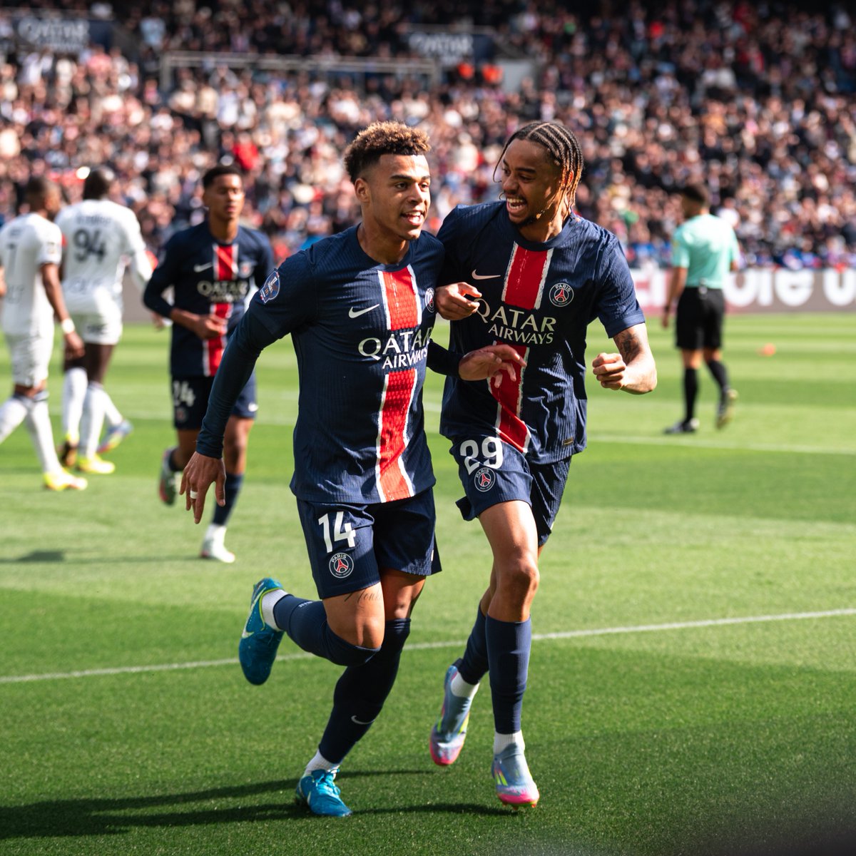 PSG_inside's tweet photo. 21 ans aujourd’hui ! 🎂 https://t.co/wfcuc8zH3R