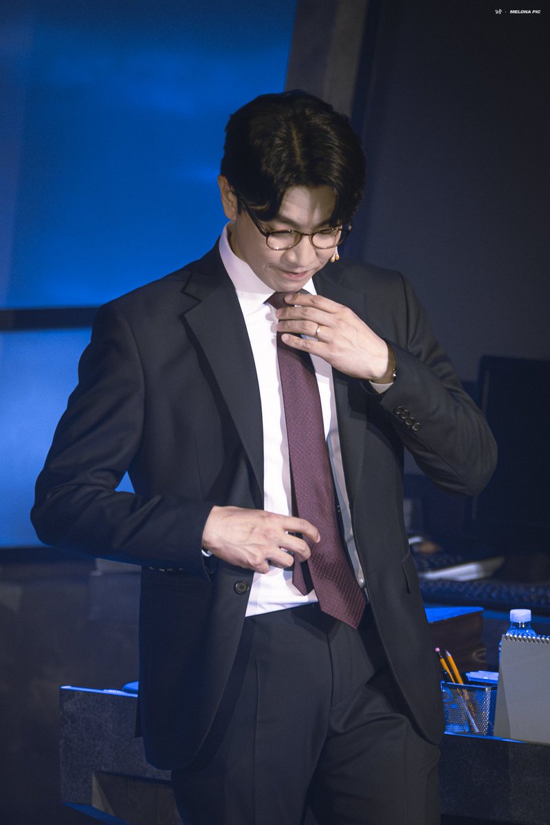 MelonaPic's tweet photo. 260523 라져 ROGER 커튼콜
스카일러 #고상호 https://t.co/WfvzBIFD0E