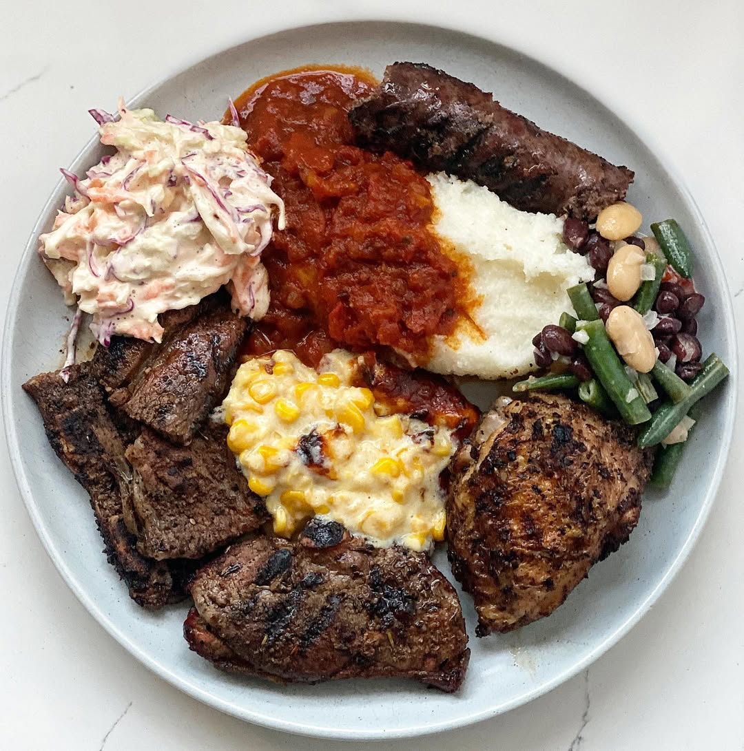 southafricauk's tweet photo. If you really want to understand South Africa, start with the food. 🇿🇦

From the sizzle of a braai to slow-cooked stews and colourful sides, every plate is packed with flavour and personality.

So... what are you reaching for first? 👀

📸 Chef @zola_nene https://t.co/oOxxvA9vSn