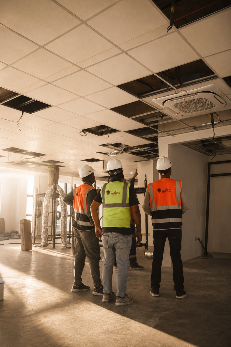 LuxuriaInter's tweet photo. Behind every project is precision, coordination, and uncompromising quality—through every inspection, installation, and finish, we deliver spaces built to perform, inspire, and endure.

#FitOuts #Luxuriainternational https://t.co/RvnHUKfgJj https://t.co/ypJbCla6sW
