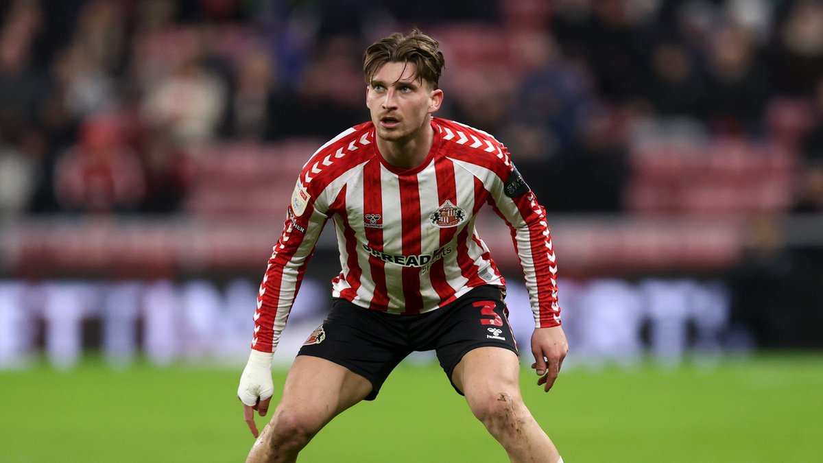 Champchatpod24's tweet photo. Sunderland left-back Dennis Cirkin has revealed he is leaving Sunderland when his contract expires later this month. 👋

Playing a key role in the Black Cats' promotion to the Premier League in 2024/25, he would be an excellent addition for numerous Championship clubs! 🤩 https://t.co/M1X5PjwfUm