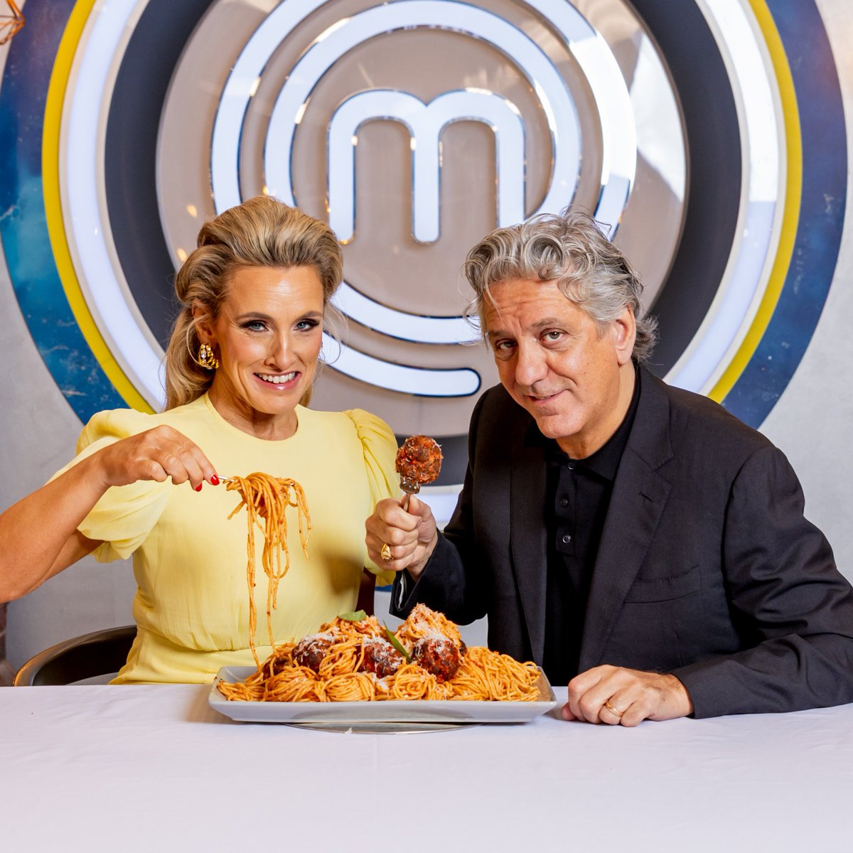 bbcpress's tweet photo. 🧑‍🍳 Giorgio Locatelli joins Celebrity MasterChef

The newest judge joins Grace Dent for the hugely anticipated series returning to BBC One and @BBCiPlayer this summer

Full story ➡️ https://t.co/RxYwVIGpb0 https://t.co/0PeNGEL5bJ